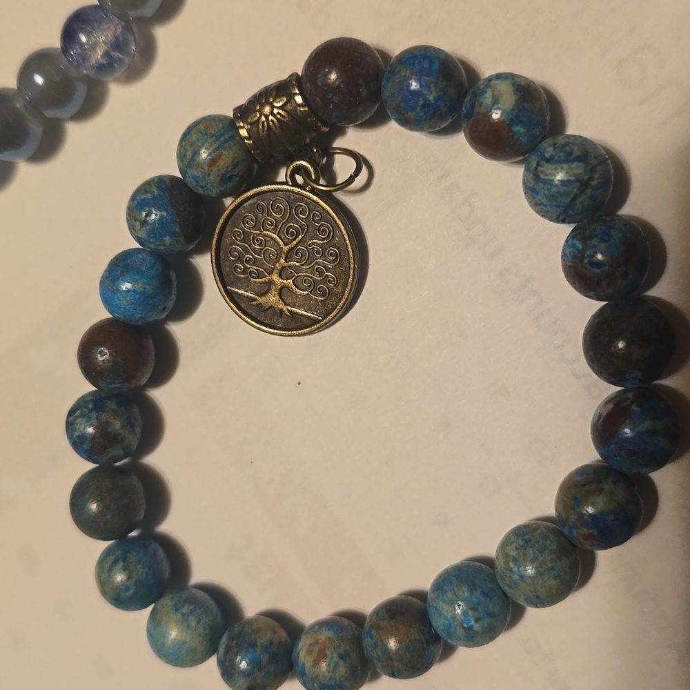 3 bracelets - Picture 4 of 4